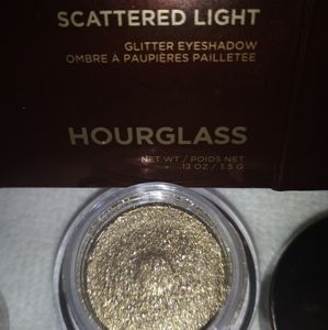 Hour glass glitter eye shadow 12 oz (new)